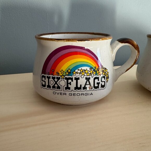 Six Flags Over Georgia | Vintage Ceramic Rainbow Soup Mug | Set of 2 - Picture 5 of 6